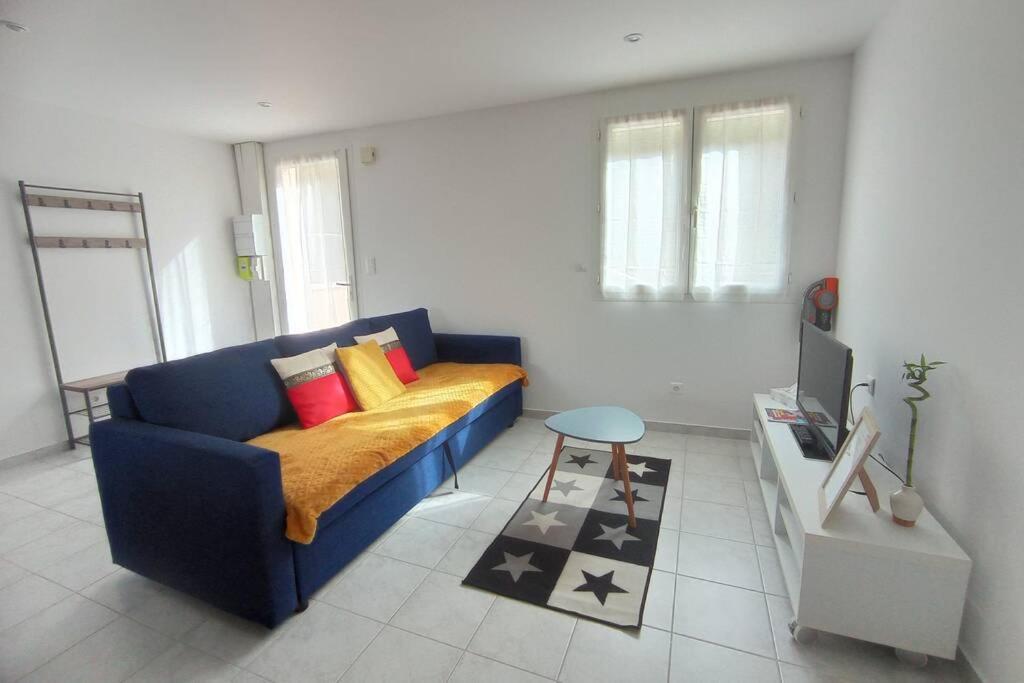 Appartement Neuf Tout Confort Aubenas Exterior photo